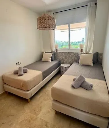 Vue Mer, Golf Et Jardin Apartament Casares